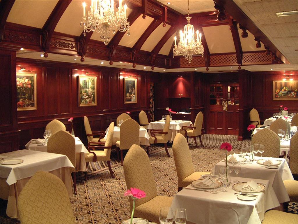 Barn Hotel London ريوسليب المطعم الصورة